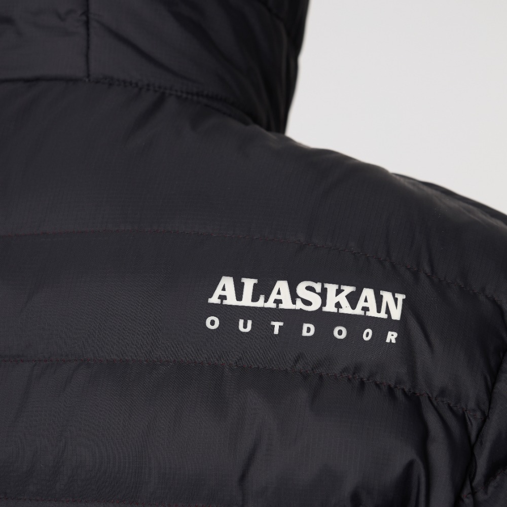 04 Juneau BLACK
